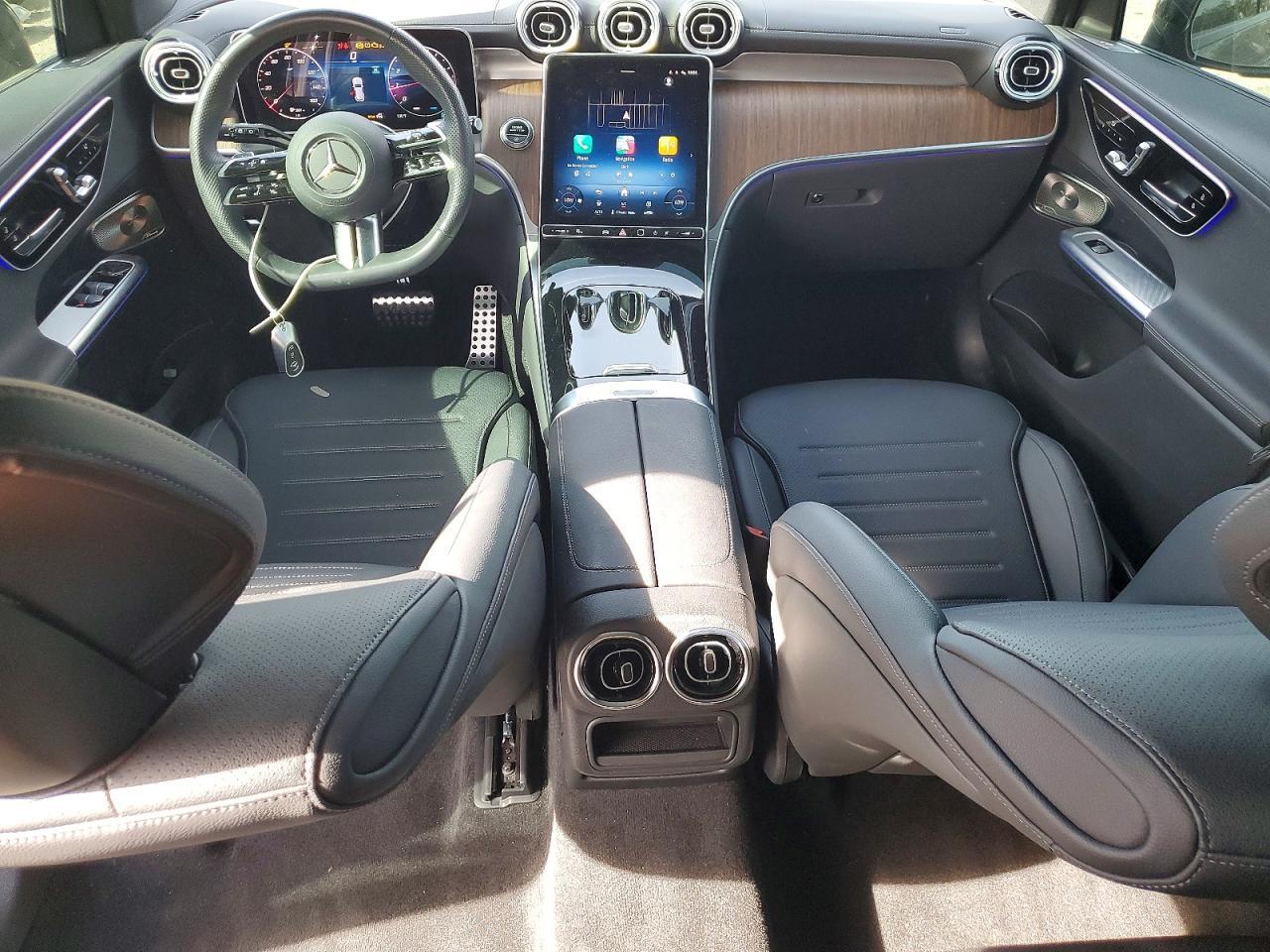 2025 Mercedes-Benz Glc 300 4Matic - zdjęcie 8