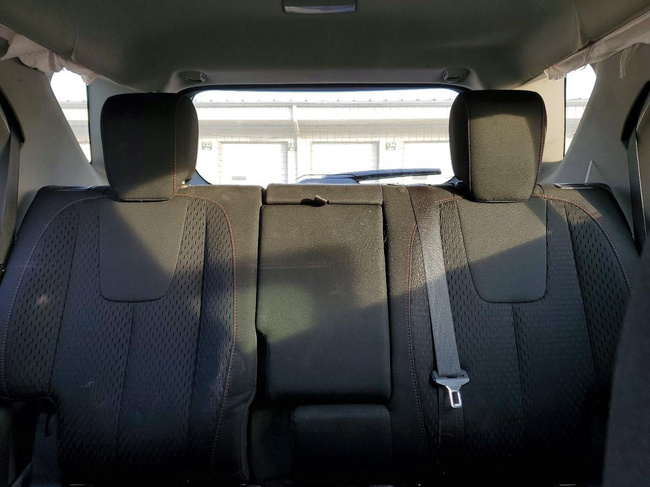 2015 Chevrolet Equinox - zdjęcie 10