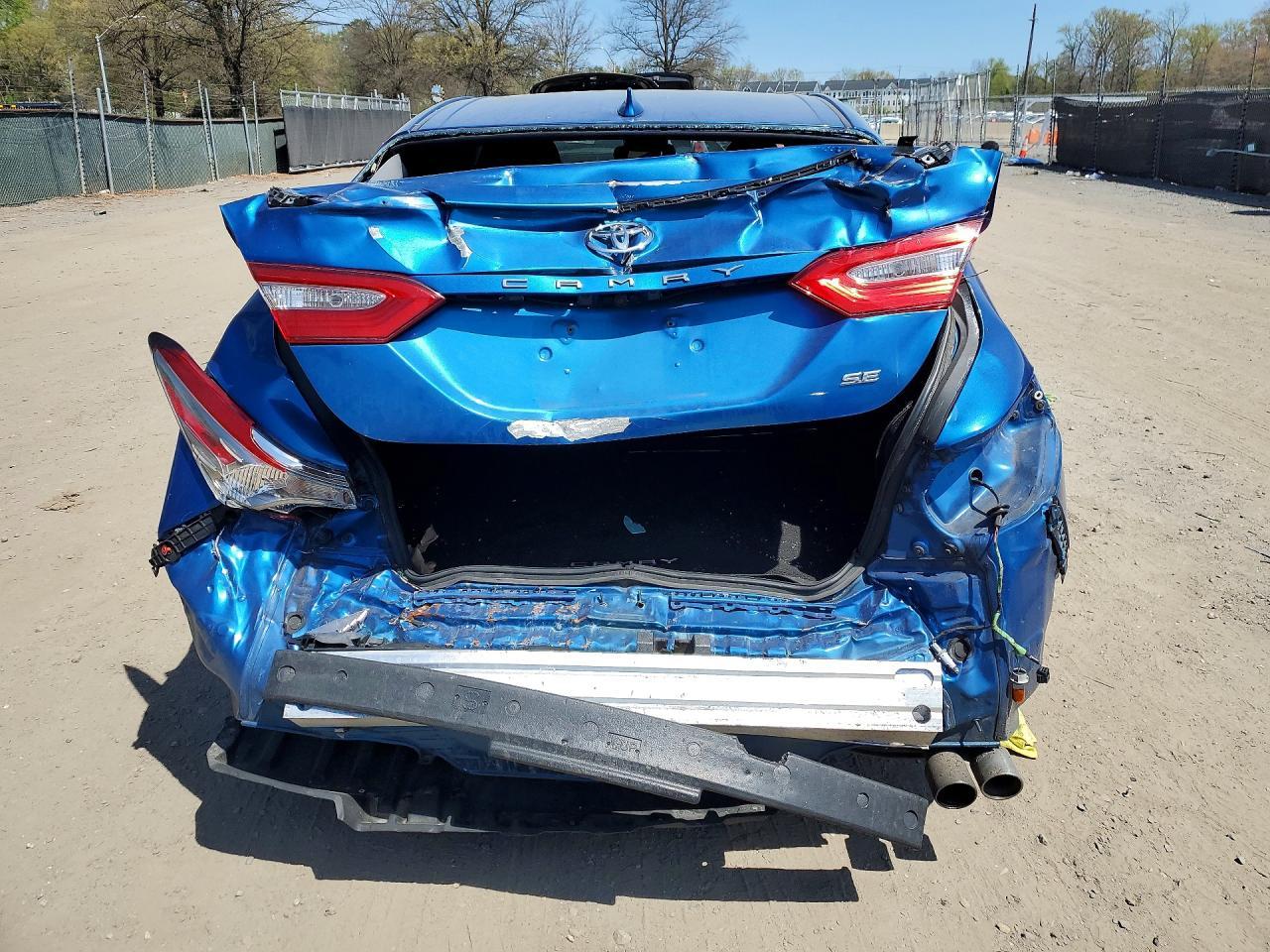 2019 Toyota Camry Se - zdjęcie 6