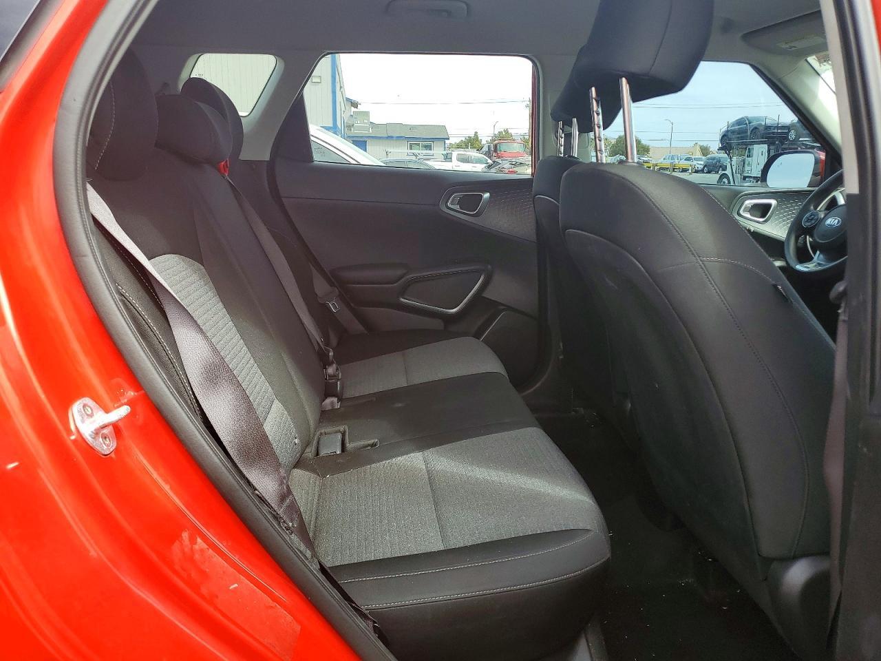 2020 Kia Soul S - zdjęcie 10