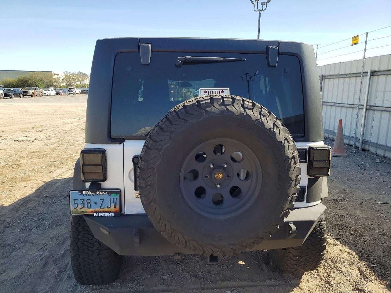 2017 Jeep Wrangler Unlimited Sport - zdjęcie 6
