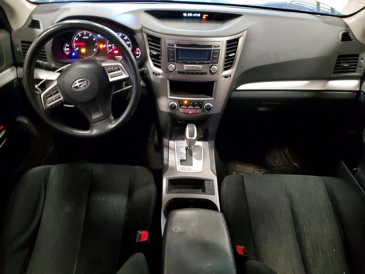 2014 Subaru Outback 2.5I - zdjęcie 8