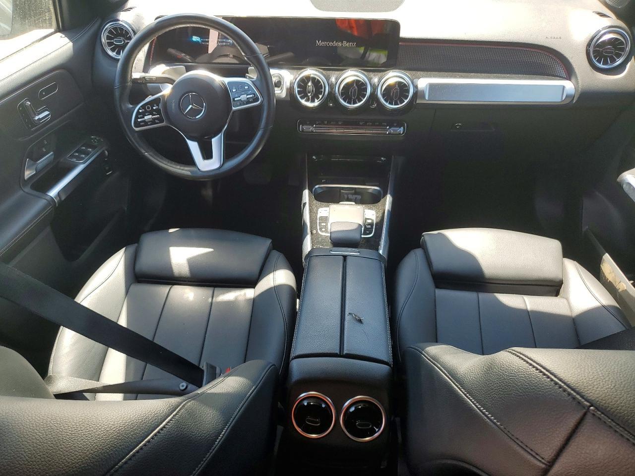 2022 Mercedes-Benz Glb 250 4Matic - zdjęcie 8
