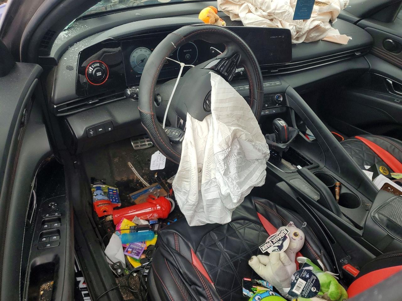 2023 Hyundai Elantra N Line - zdjęcie 8