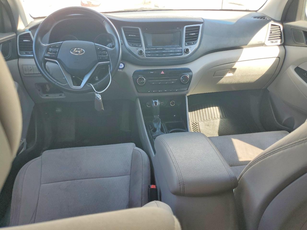 2016 Hyundai Tucson Sport - zdjęcie 5