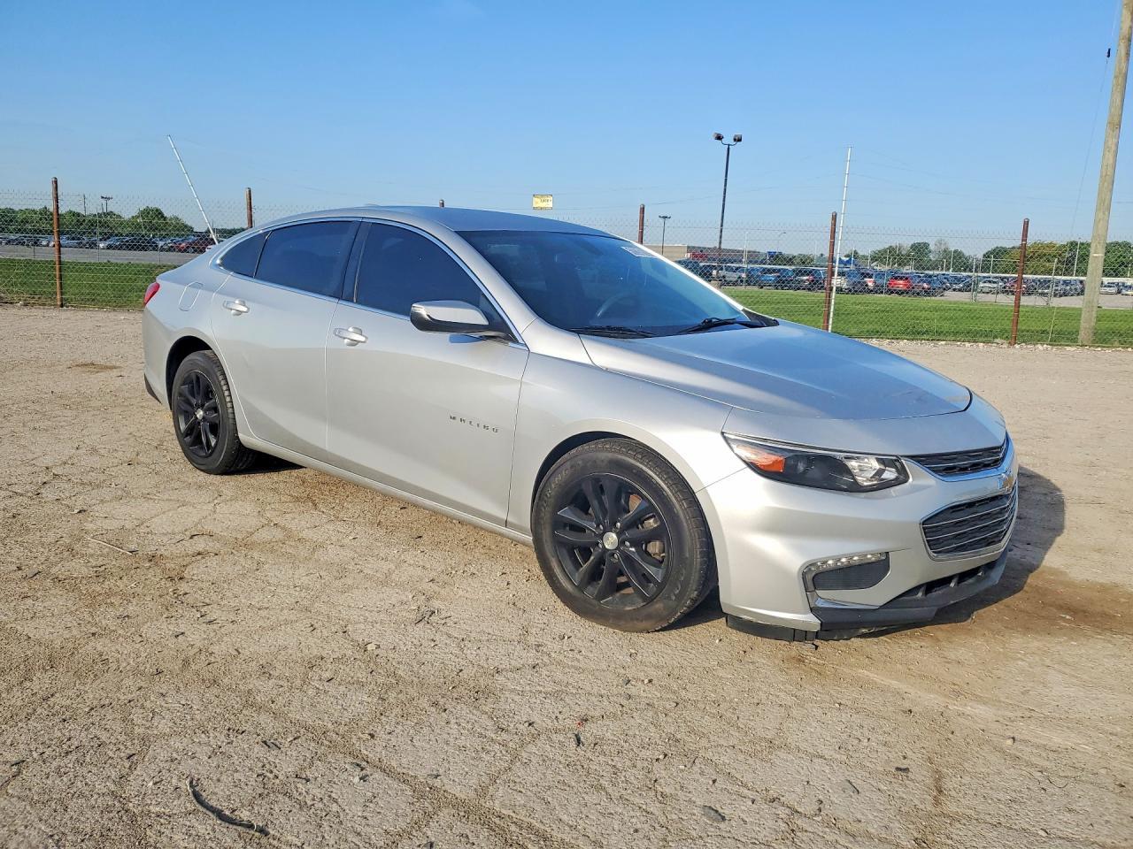 2018 Chevrolet Malibu Lt - zdjęcie 4