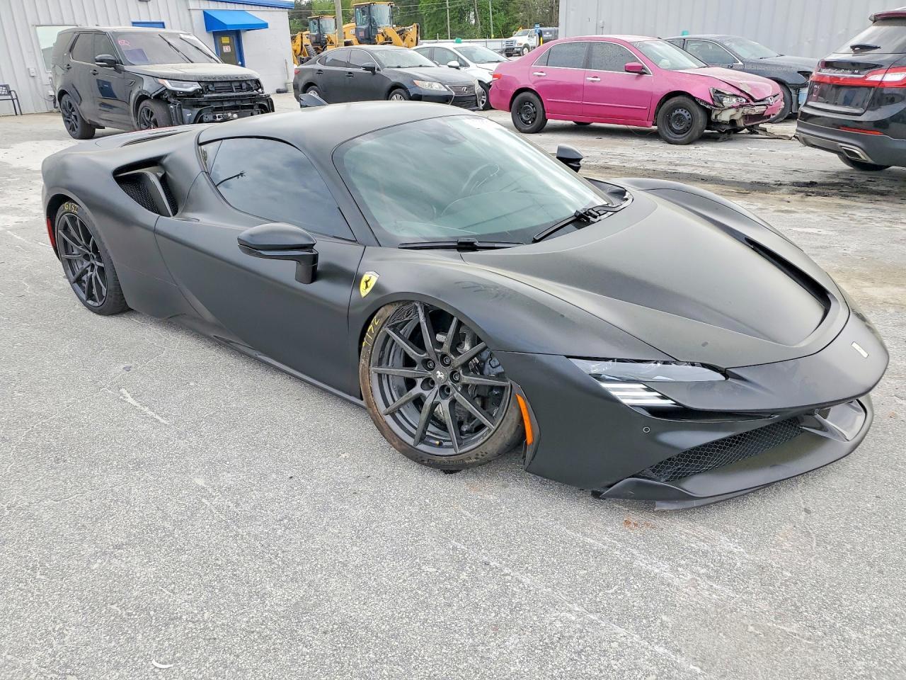 2022 Ferrari Sf 90 Stradale - zdjęcie 4