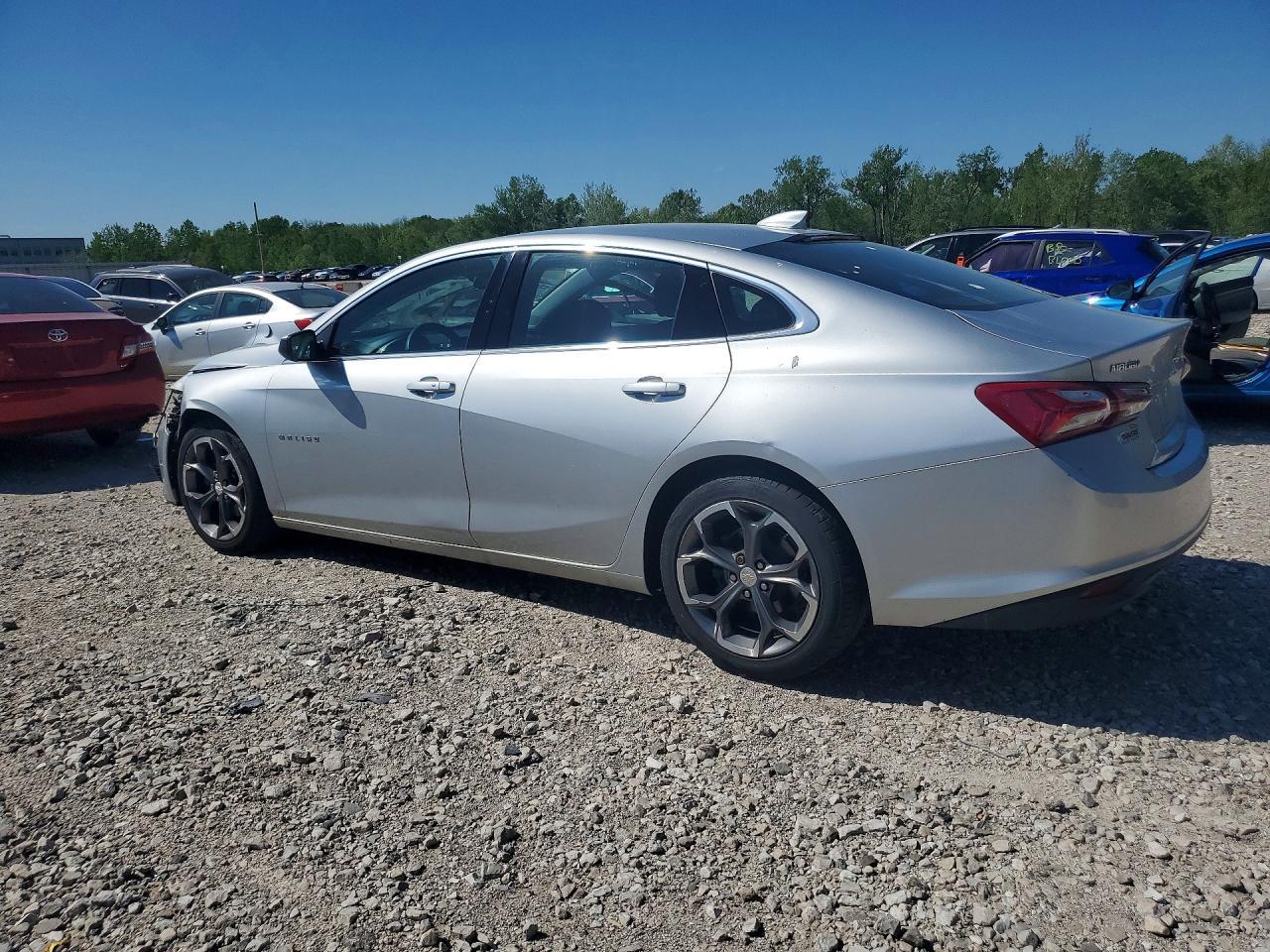 2021 Chevrolet Malibu Lt - zdjęcie 2