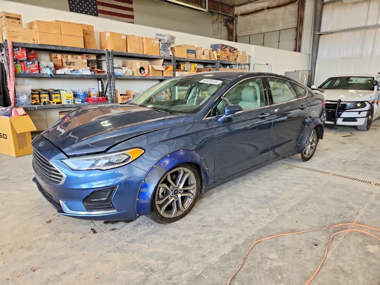 2019 Ford Fusion Sel - zdjęcie główne
