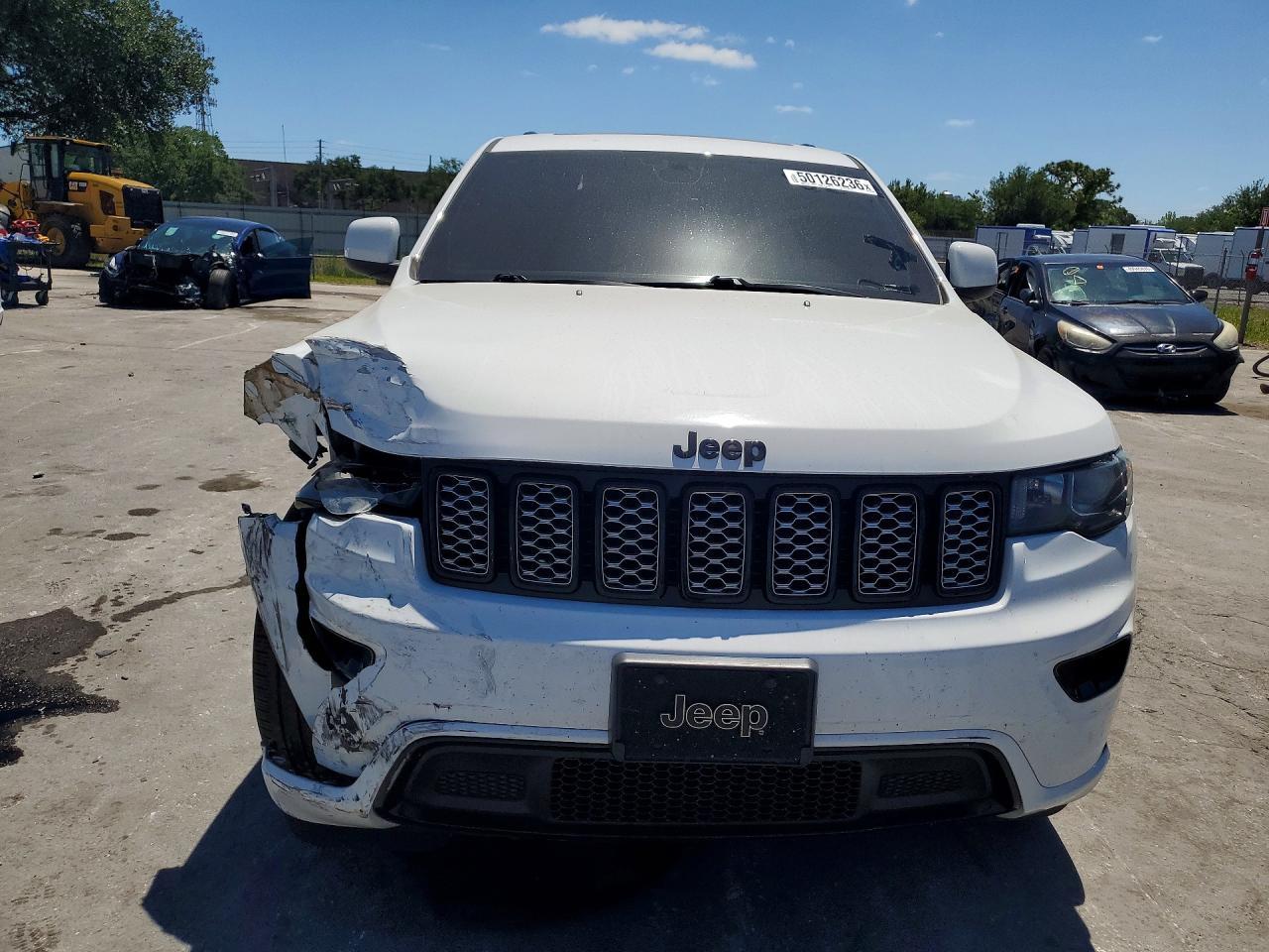 2020 Jeep Grand Cherokee Laredo - zdjęcie 5