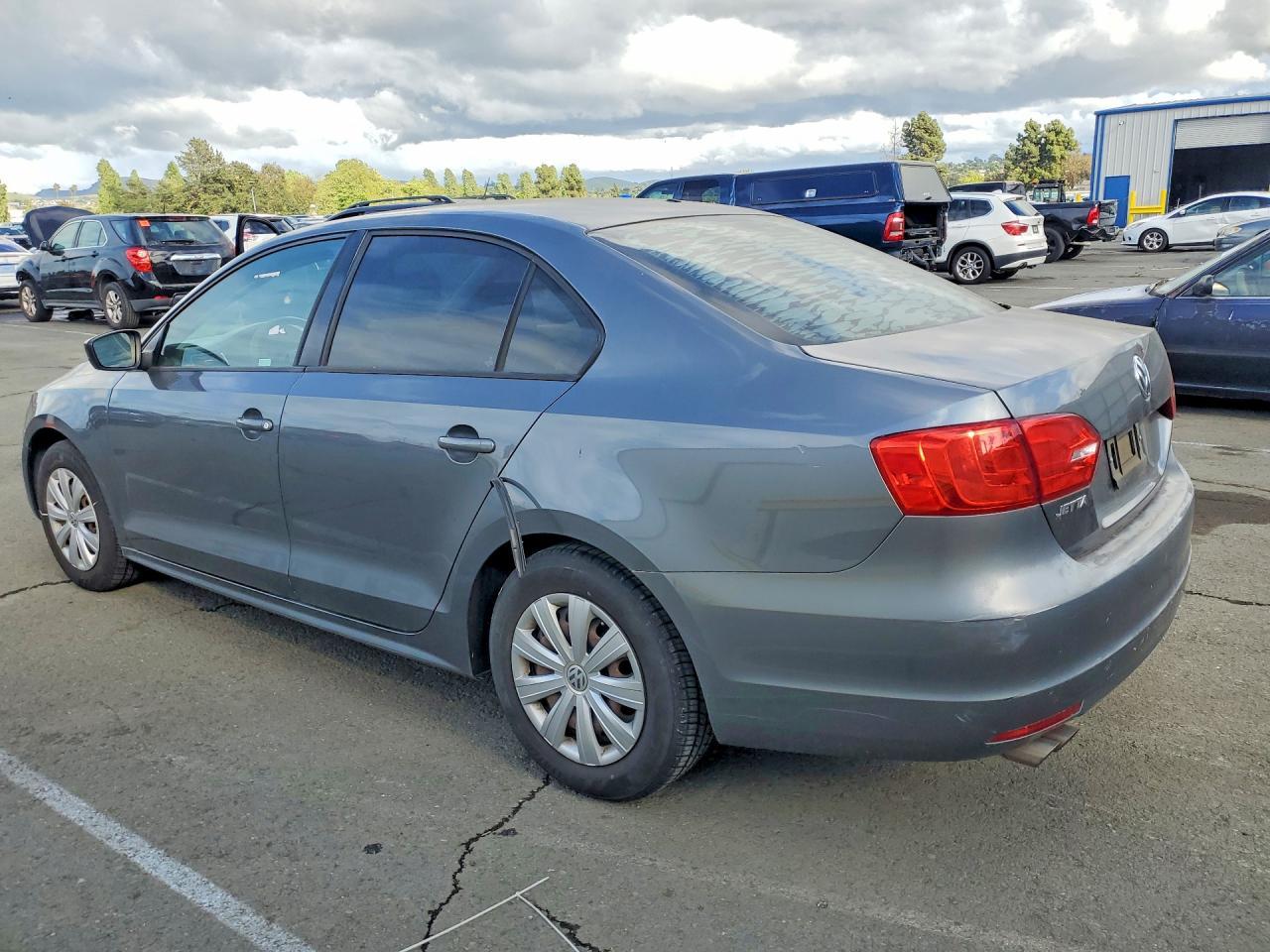 2014 Volkswagen Jetta Base - zdjęcie 2