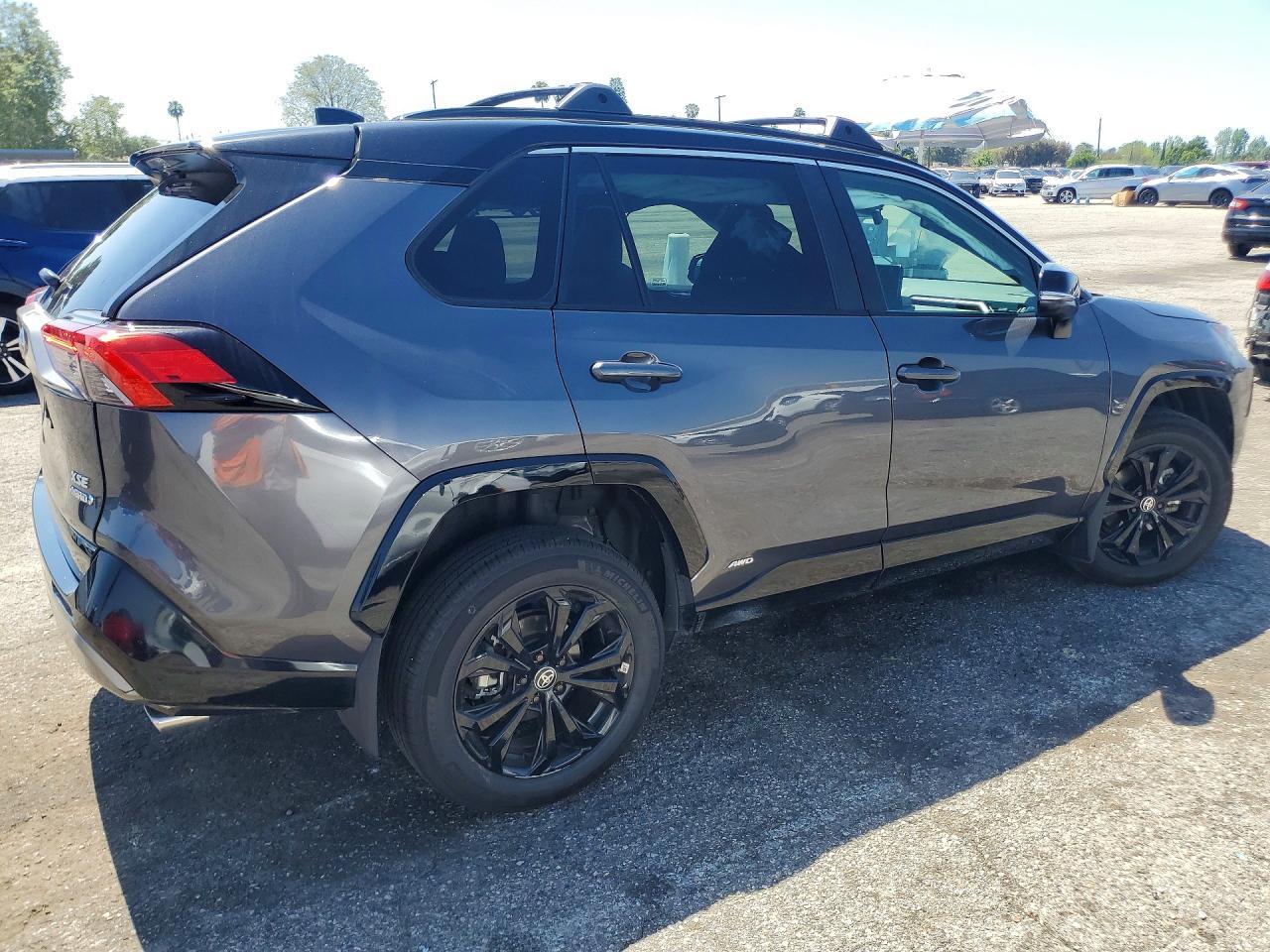 2024 Toyota Rav4 Hybrid Xse - zdjęcie 3