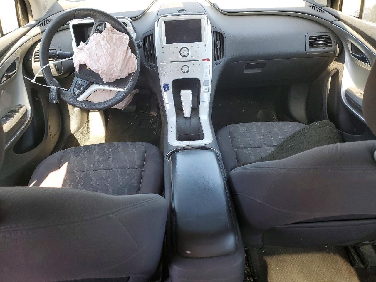 2013 Chevrolet Volt - zdjęcie 8