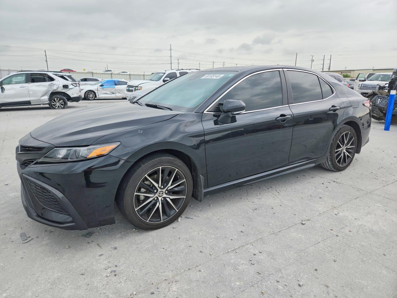 2023 Toyota Camry Se - zdjęcie główne