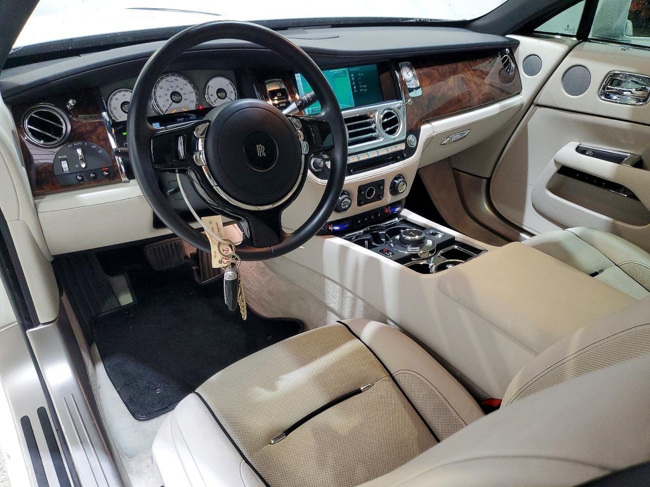 2017 Rolls-Royce Dawn - zdjęcie 8