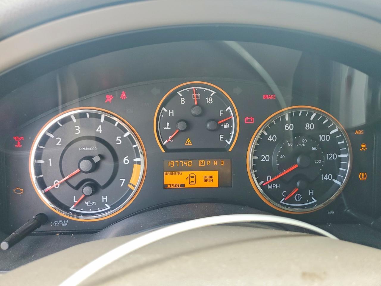 2014 Nissan Armada Platinum - zdjęcie 9