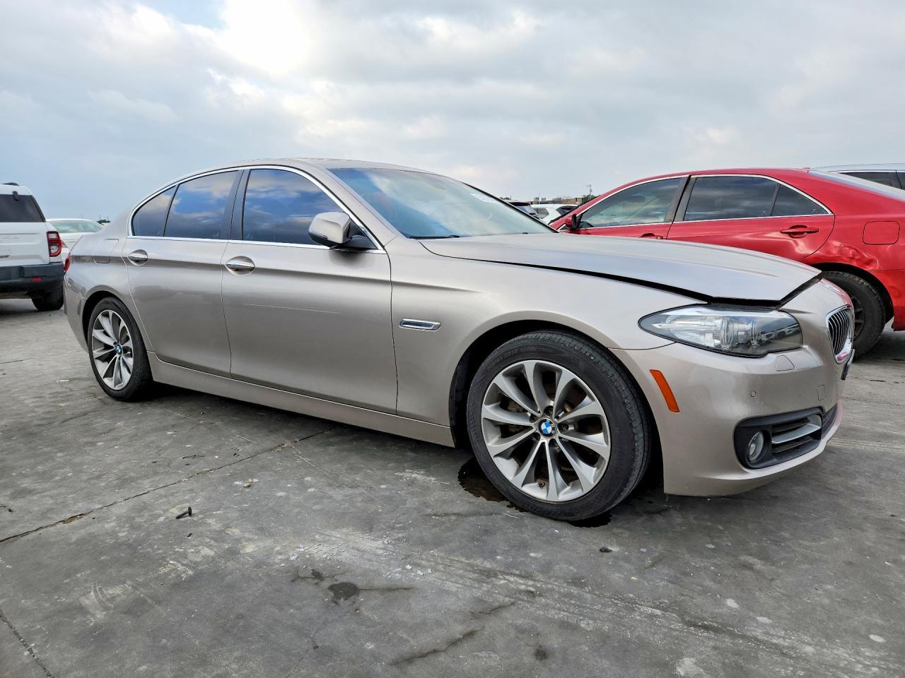 2016 BMW 528 I - zdjęcie 4