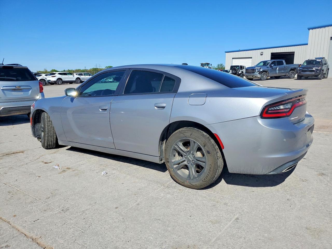 2017 Dodge Charger Se - zdjęcie 2