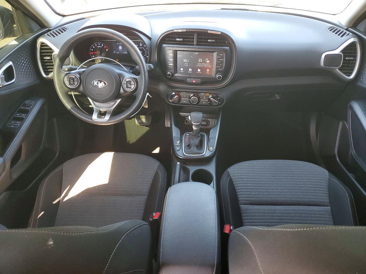 2020 Kia Soul S - zdjęcie 8