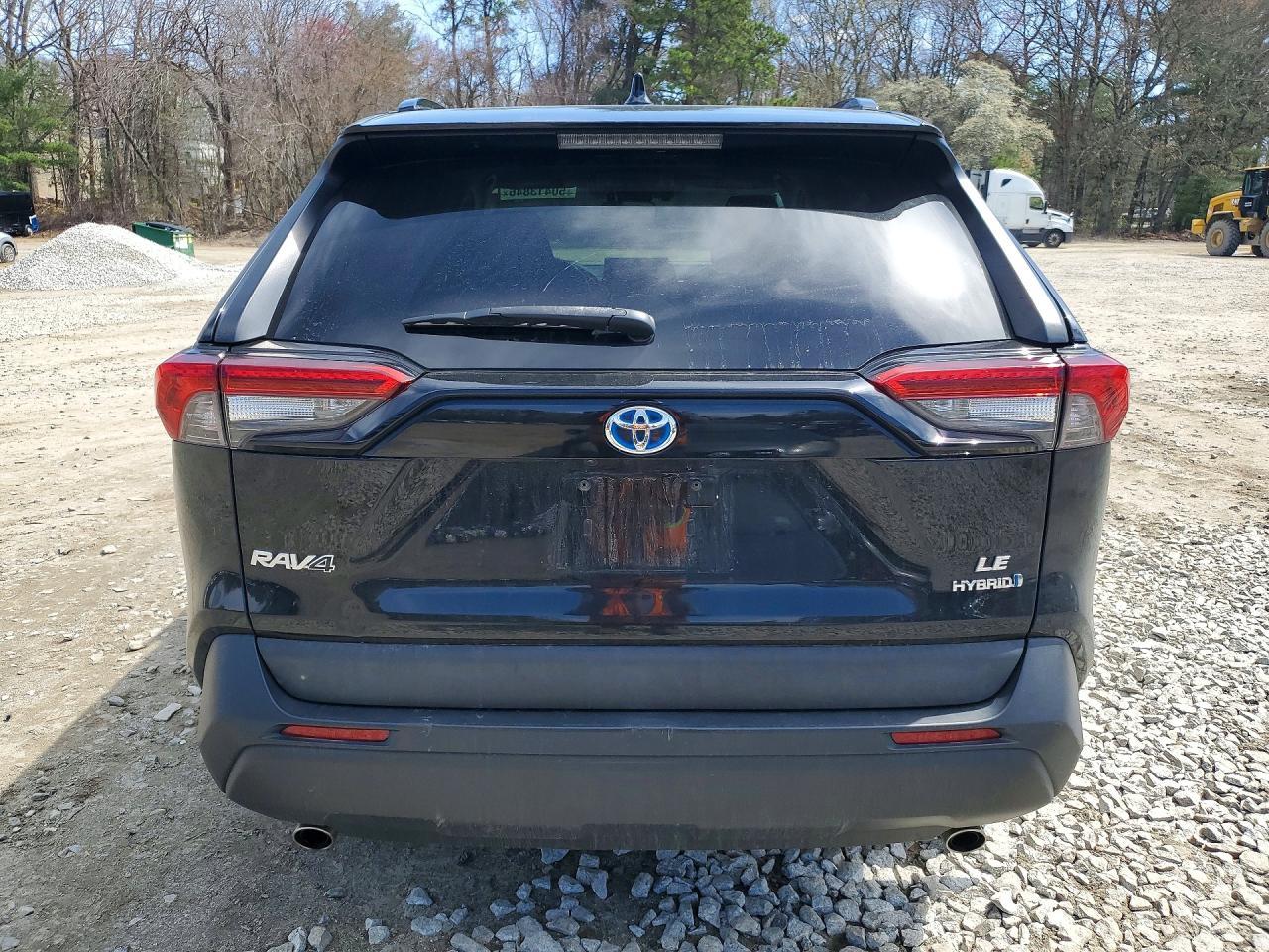 2019 Toyota Rav4 Le - zdjęcie 6
