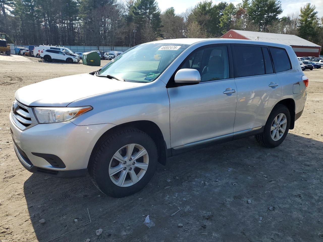 2013 Toyota Highlander Base - zdjęcie główne