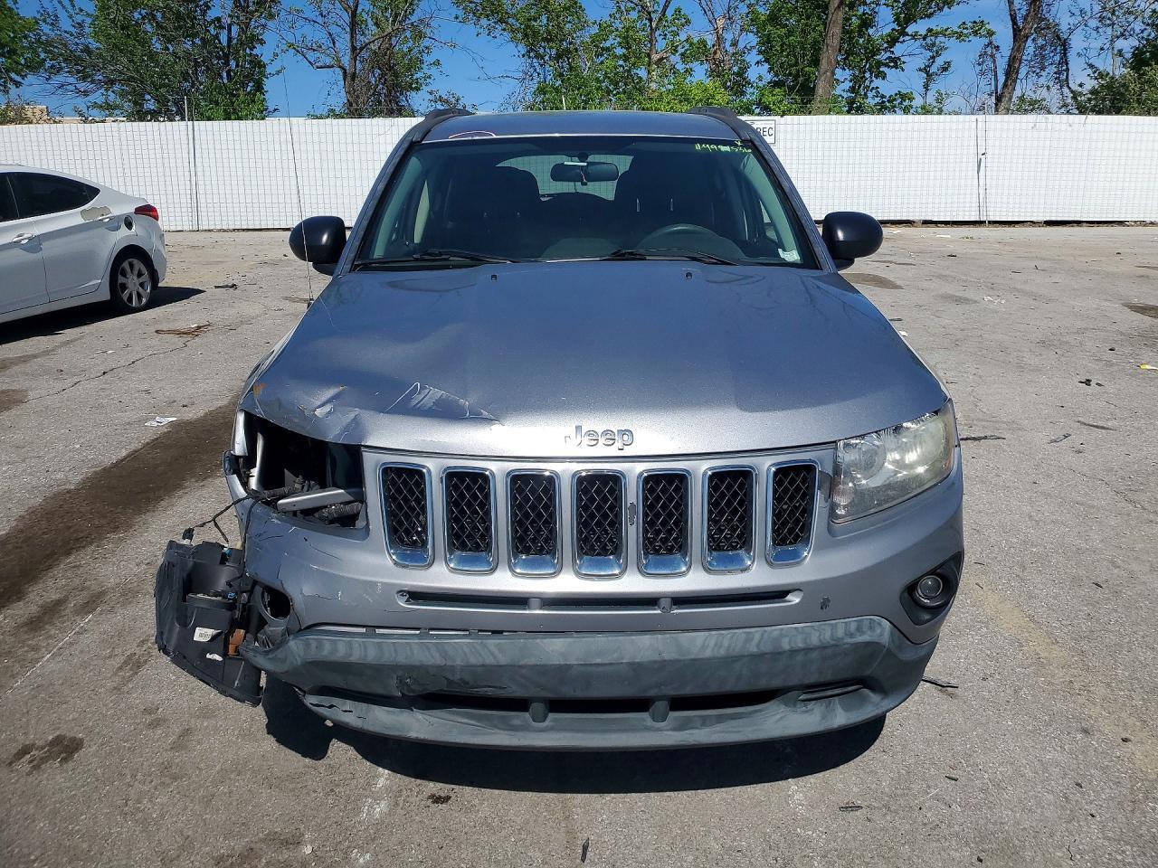 2015 Jeep Compass Sport - zdjęcie 5