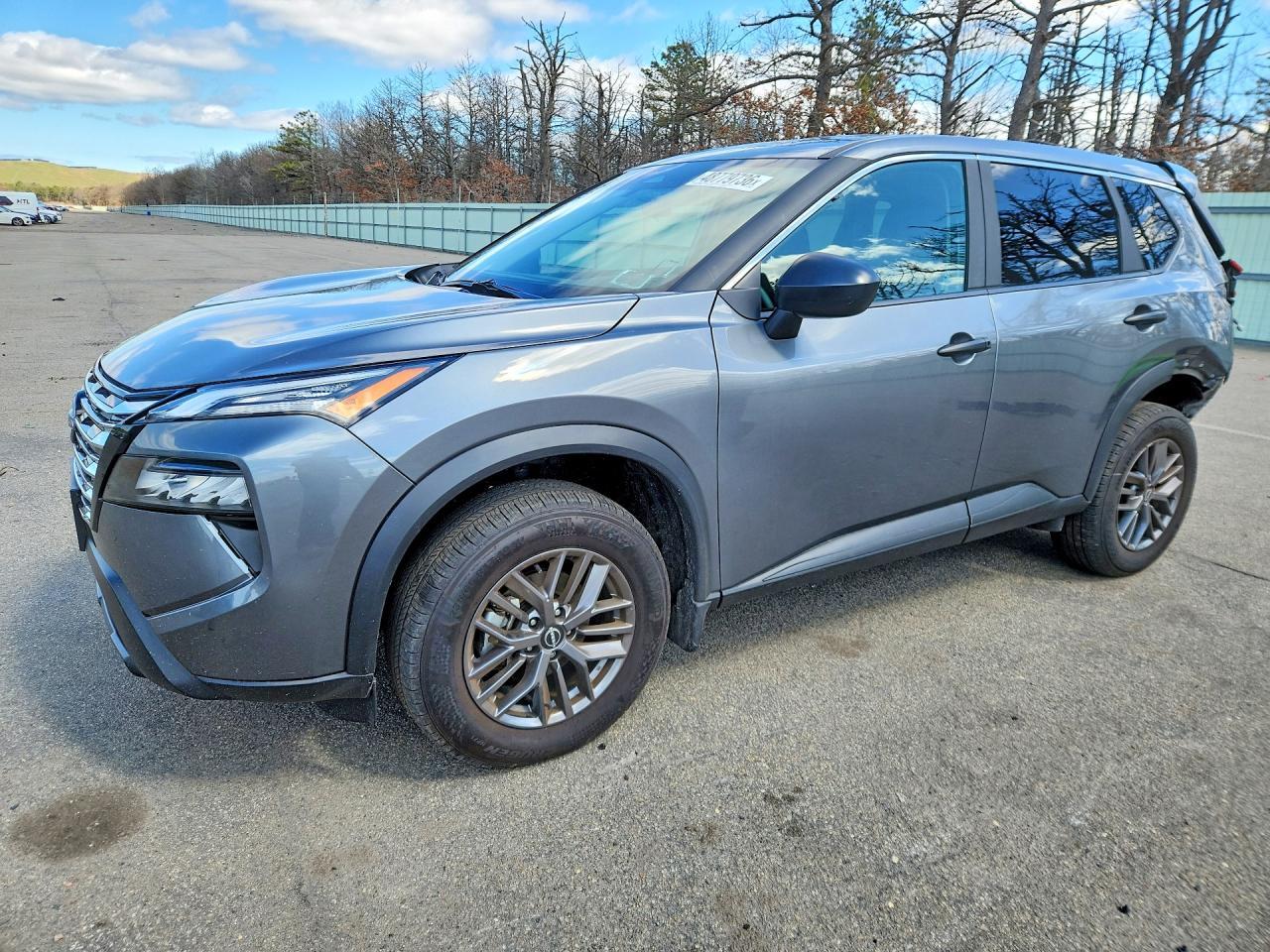 2025 Nissan Rogue S - zdjęcie główne