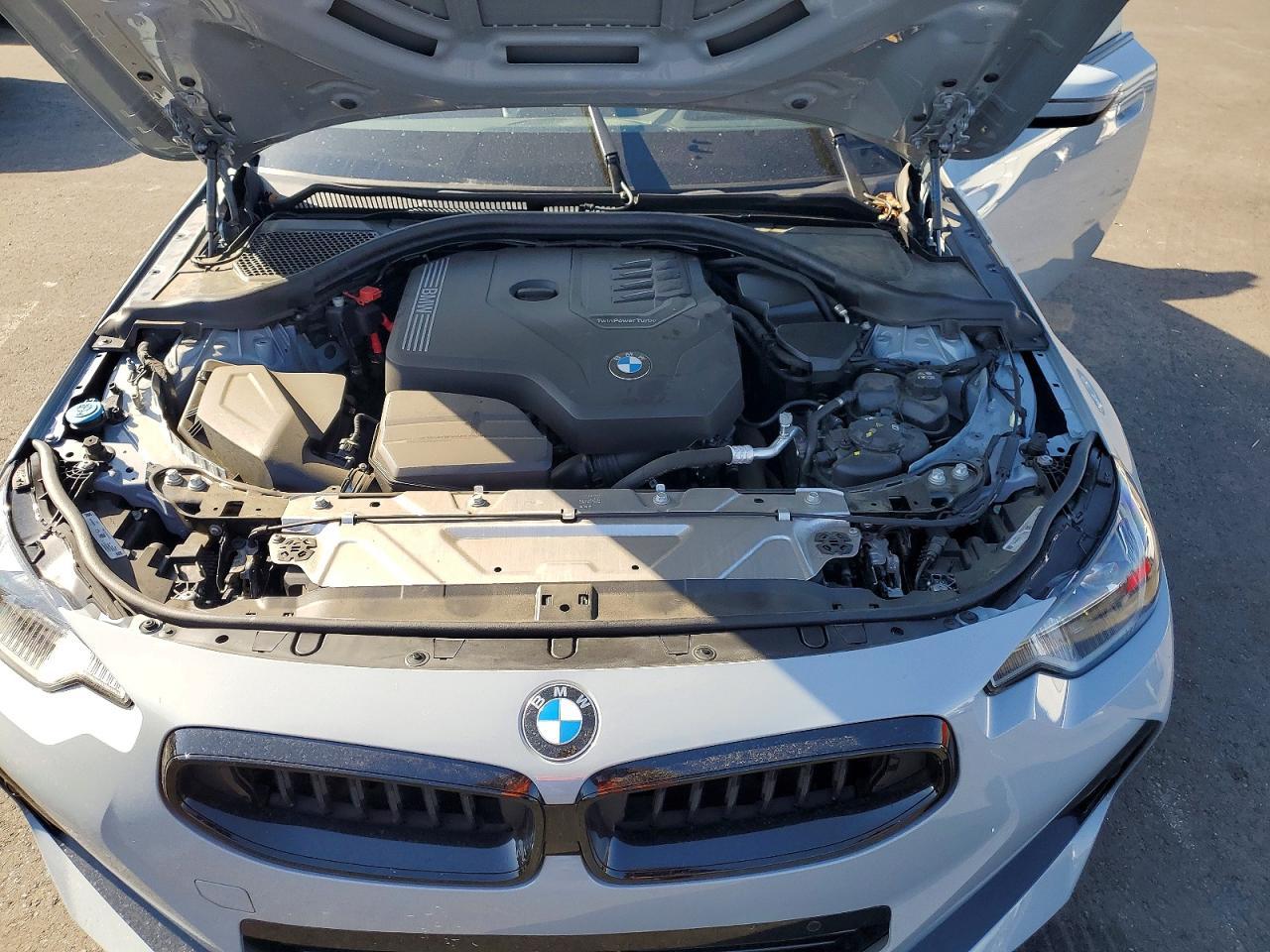 2024 BMW 230I - zdjęcie 11