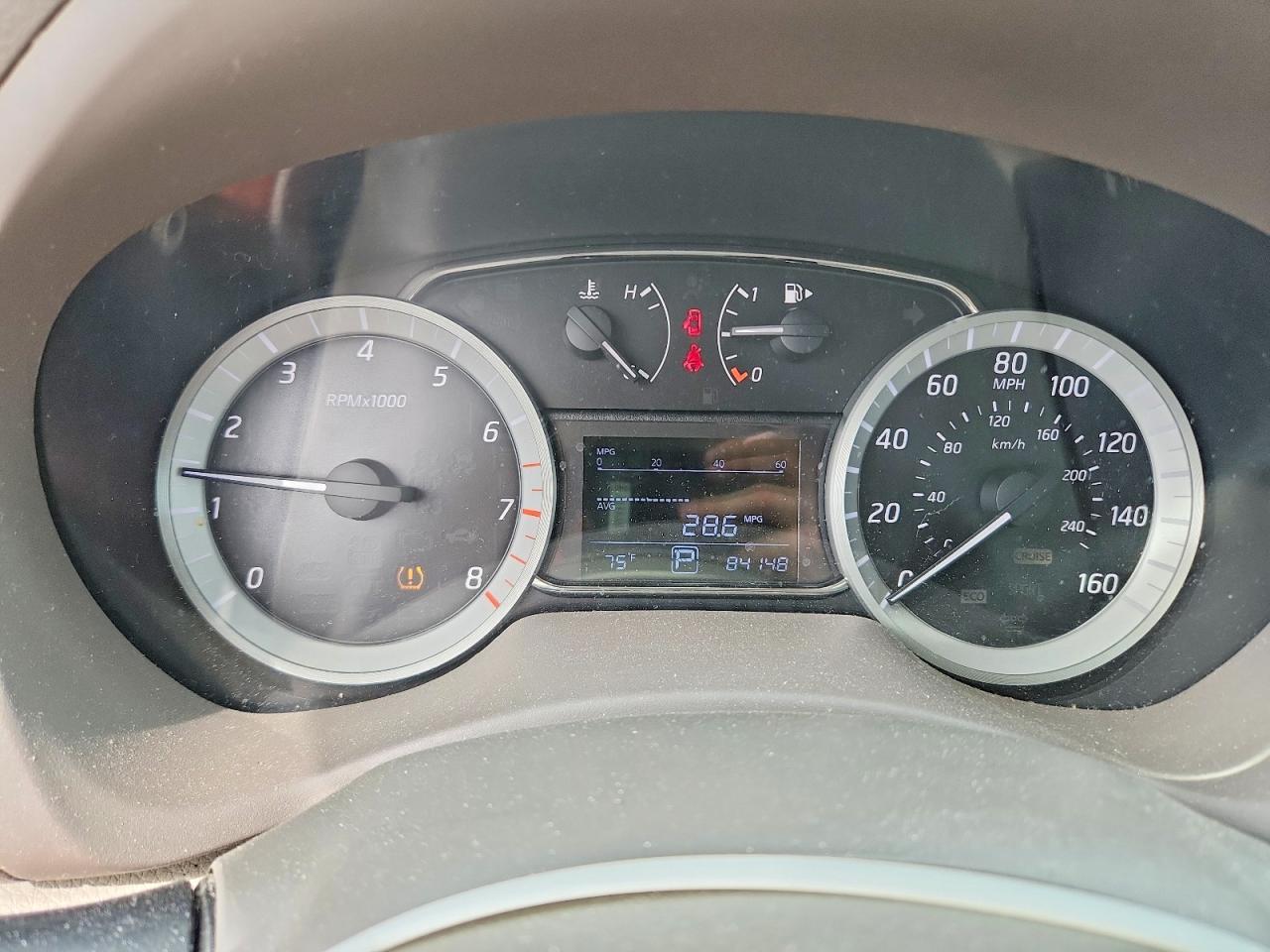 2013 Nissan Sentra S - zdjęcie 9