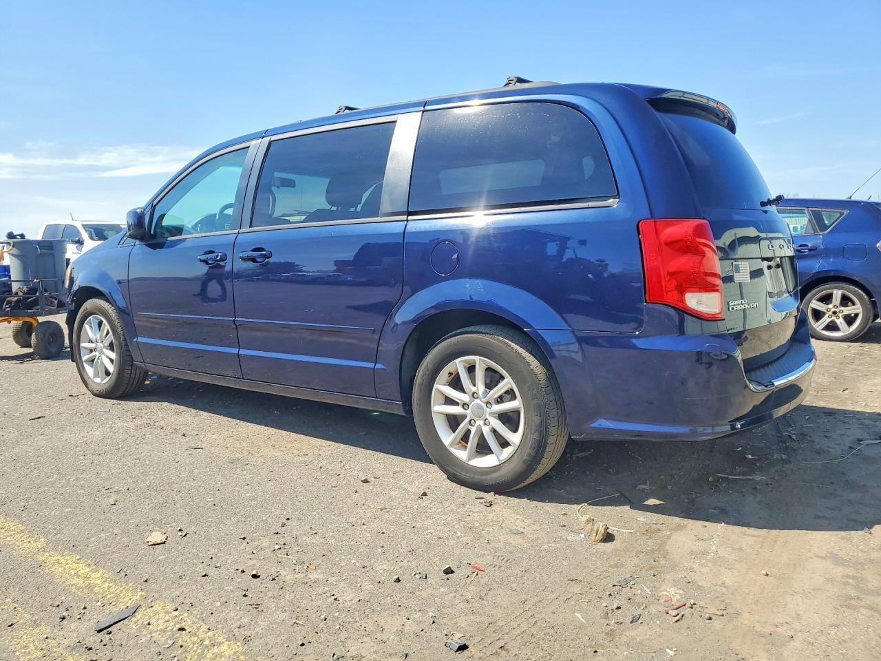 2014 Dodge Grand Caravan Sxt - zdjęcie 2