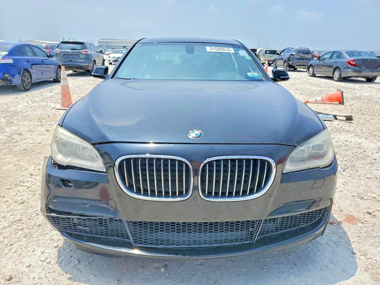 2013 BMW 750 Li - zdjęcie 5