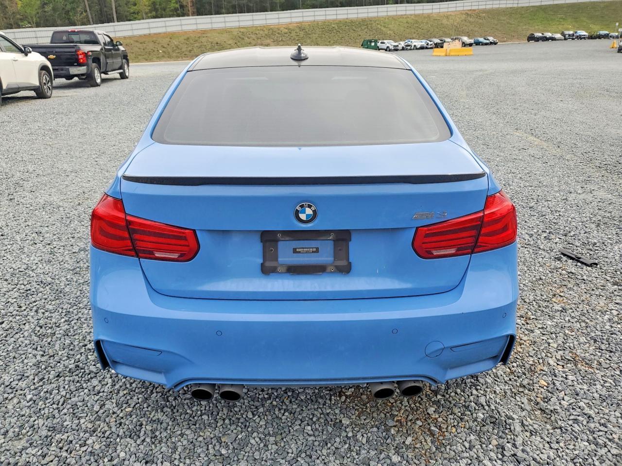 2016 BMW M3 - zdjęcie 6