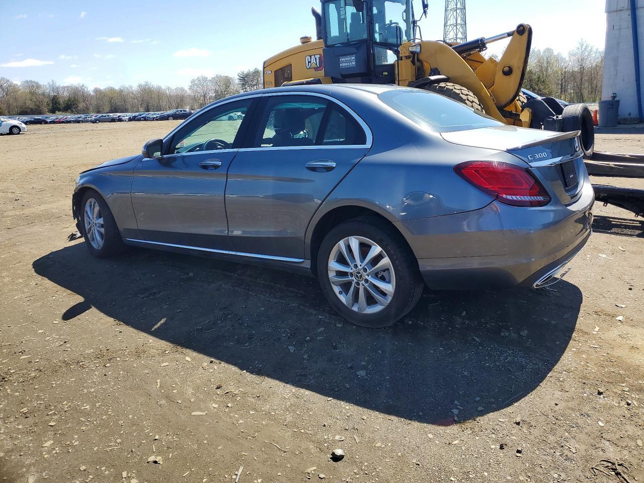 2019 Mercedes-Benz C 300 4Matic - zdjęcie 2