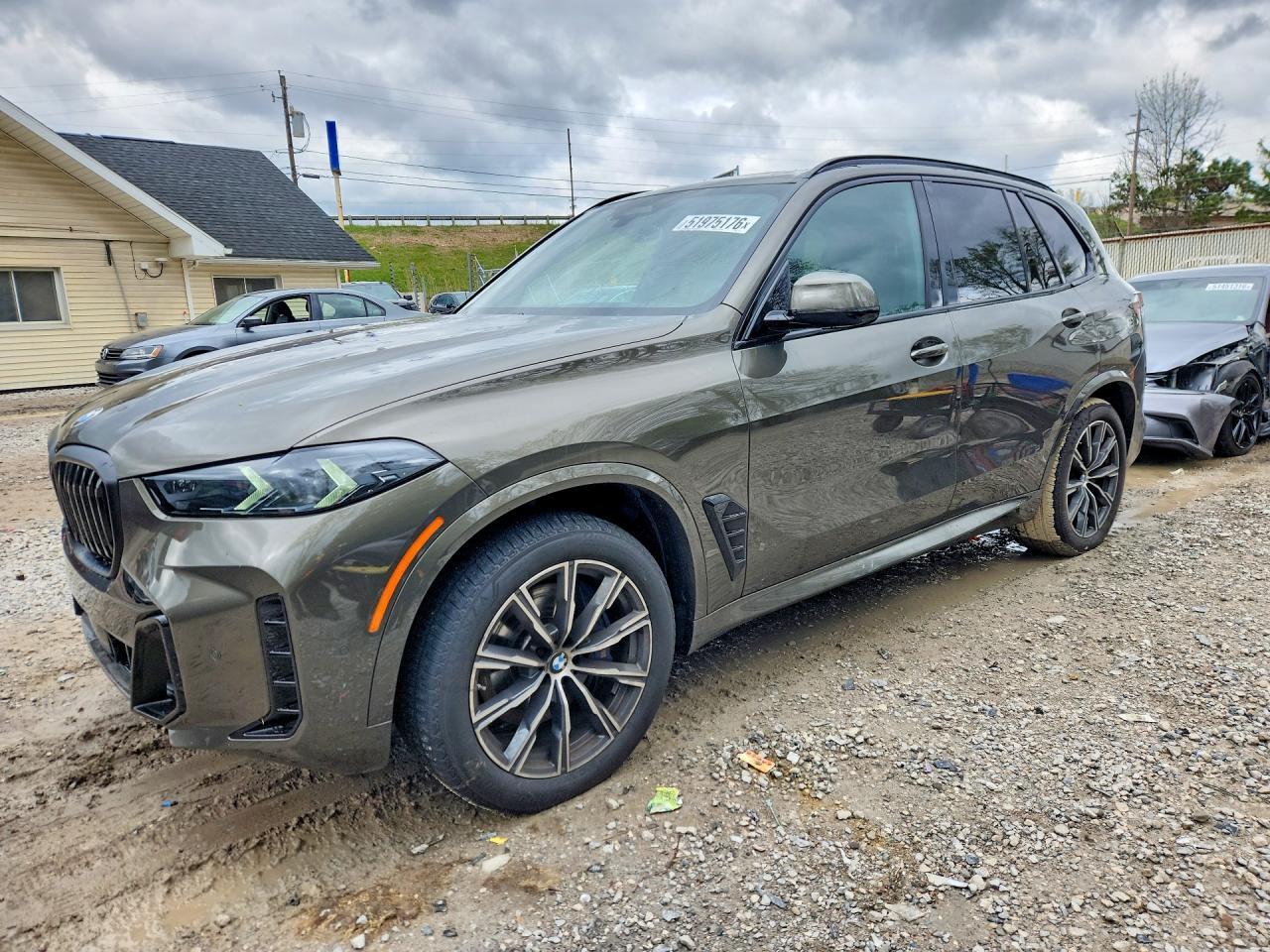 2024 BMW X5 xDrive40I - zdjęcie główne