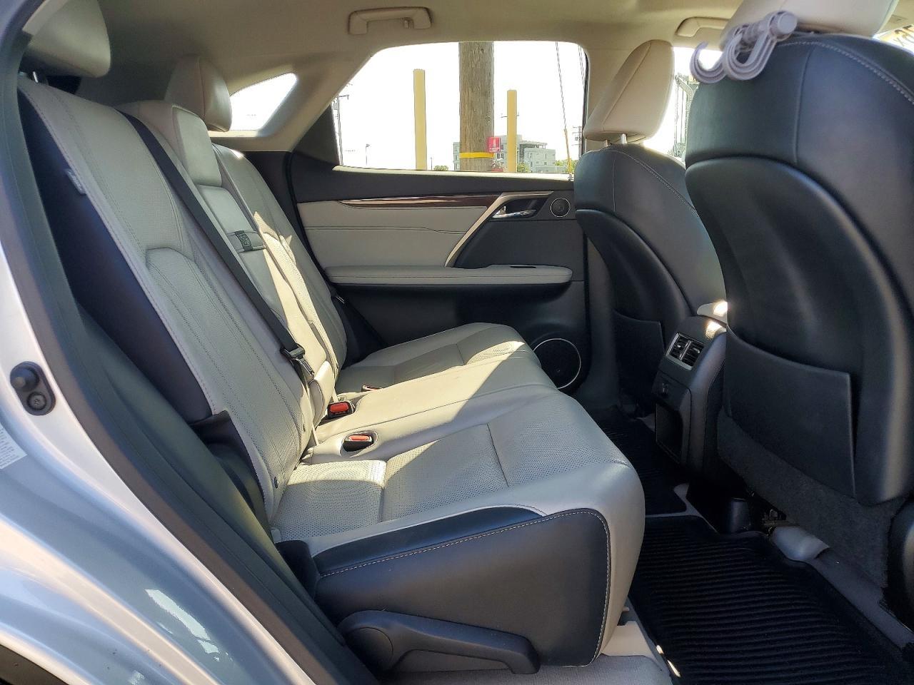 2017 Lexus Rx 350 Base - zdjęcie 11