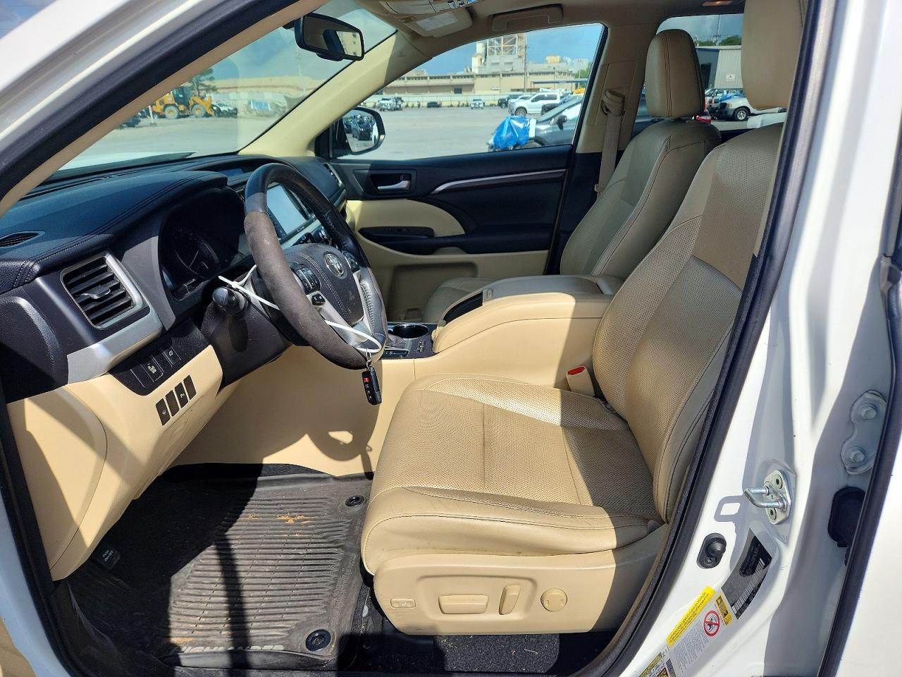 2016 Toyota Highlander Limited - zdjęcie 7