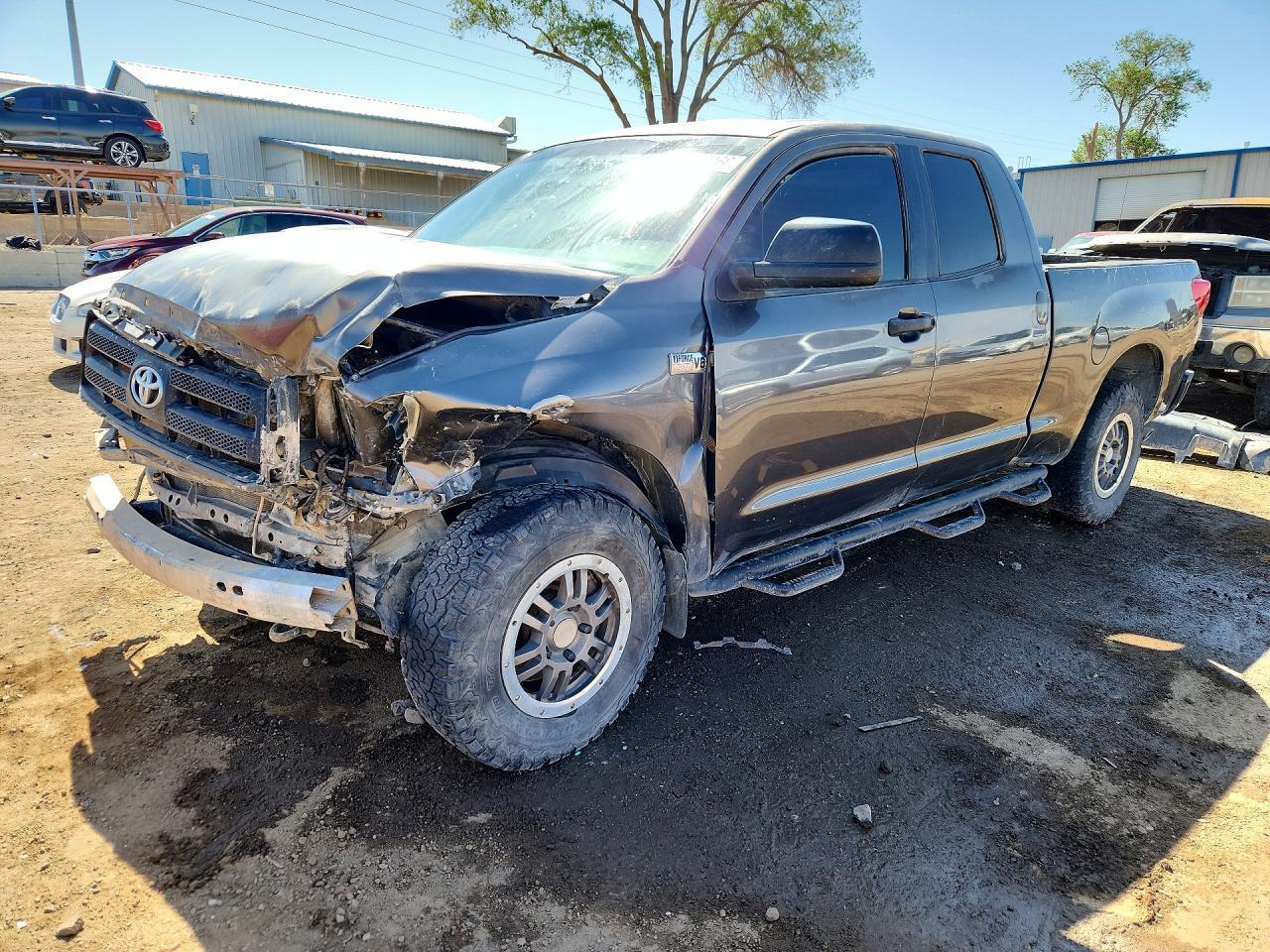 2013 Toyota Tundra Double Cab Sr5 - zdjęcie główne