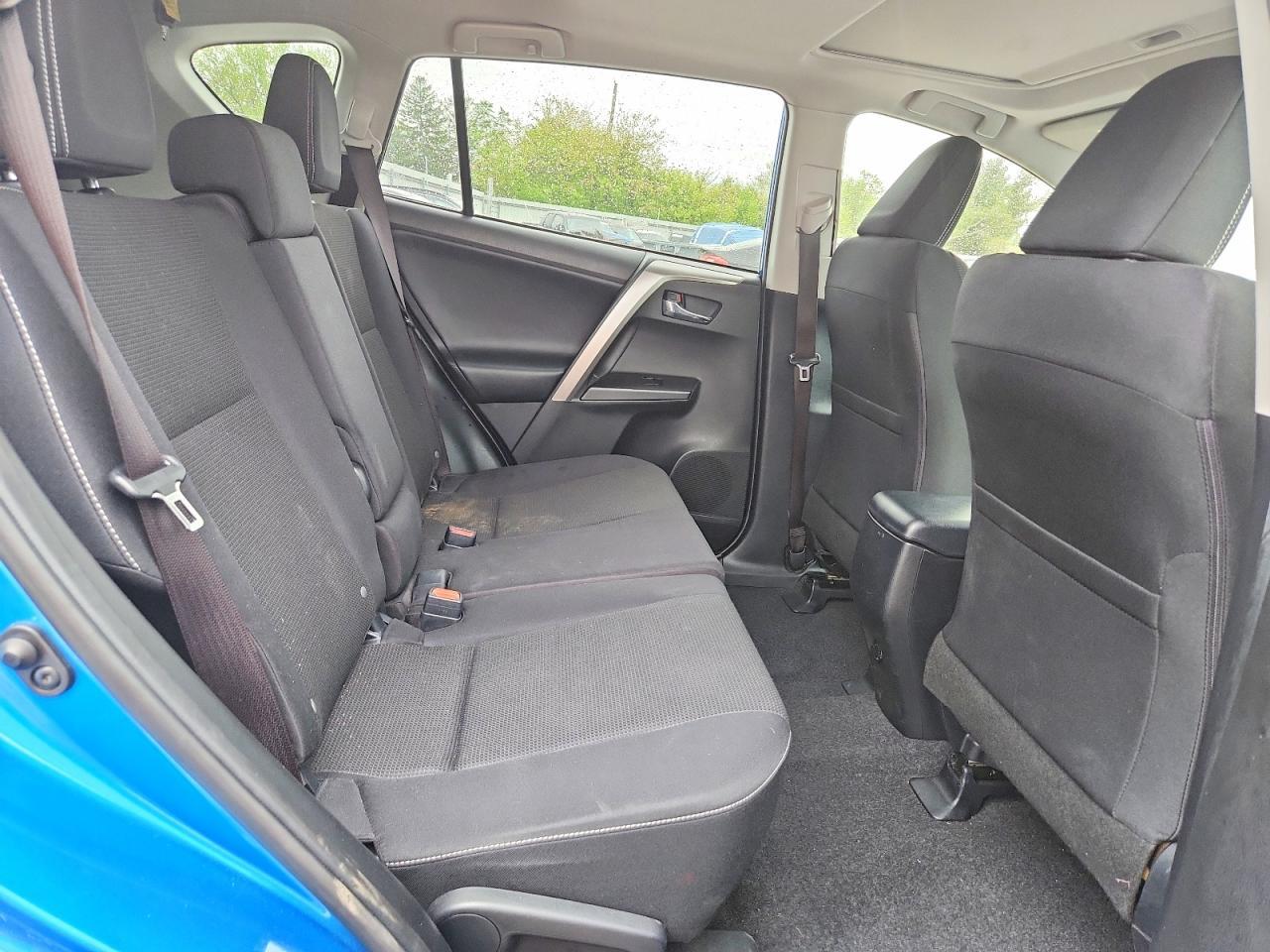 2017 Toyota Rav4 Xle - zdjęcie 11