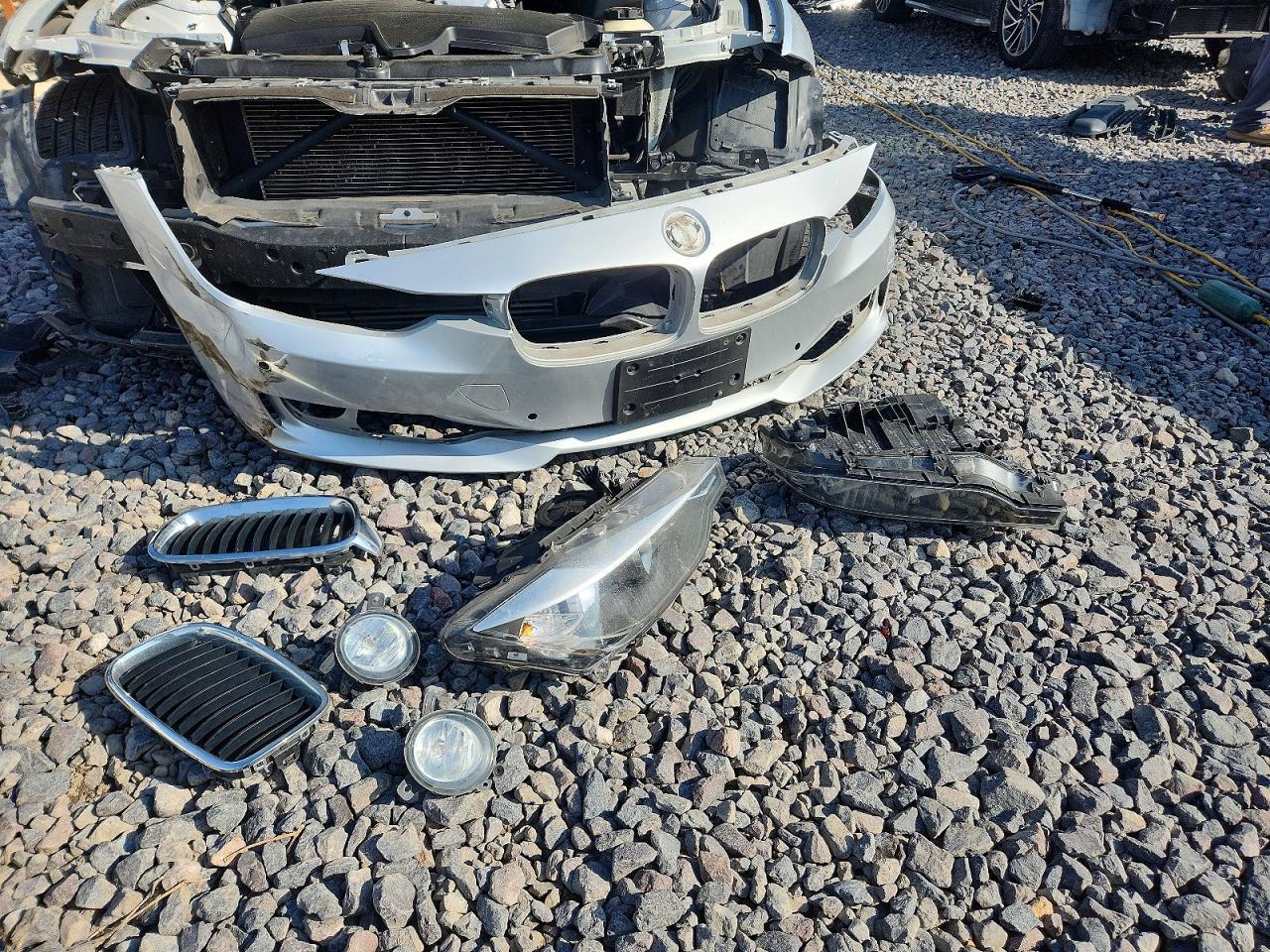2015 BMW Seria 3 328i - zdjęcie 12