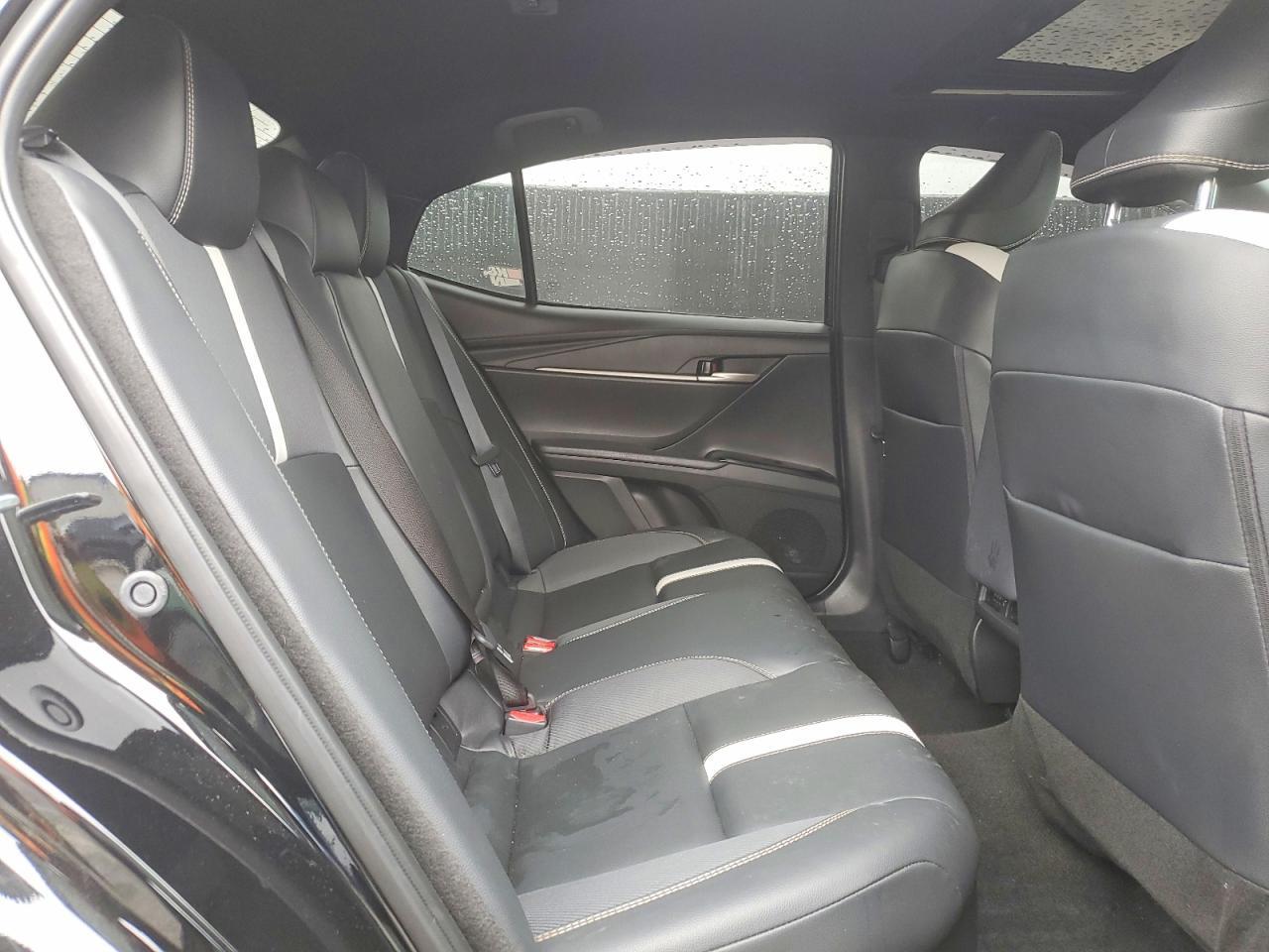 2025 Toyota Camry Se - zdjęcie 10
