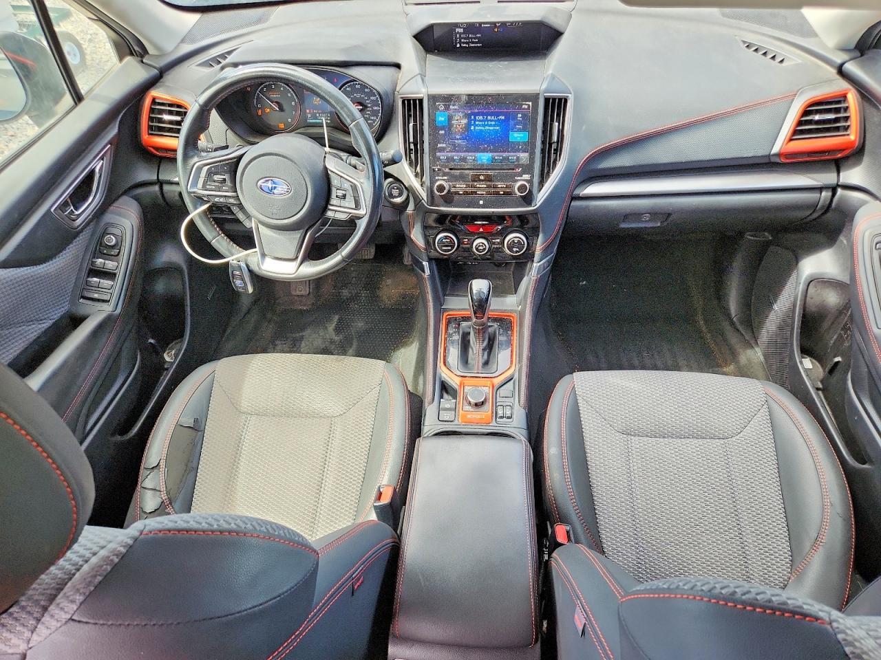 2021 Subaru Forester Sport - zdjęcie 8