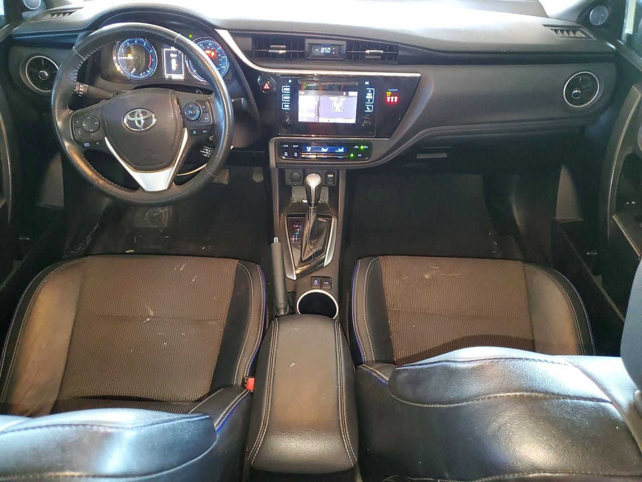 2018 Toyota Corolla Se - zdjęcie 8
