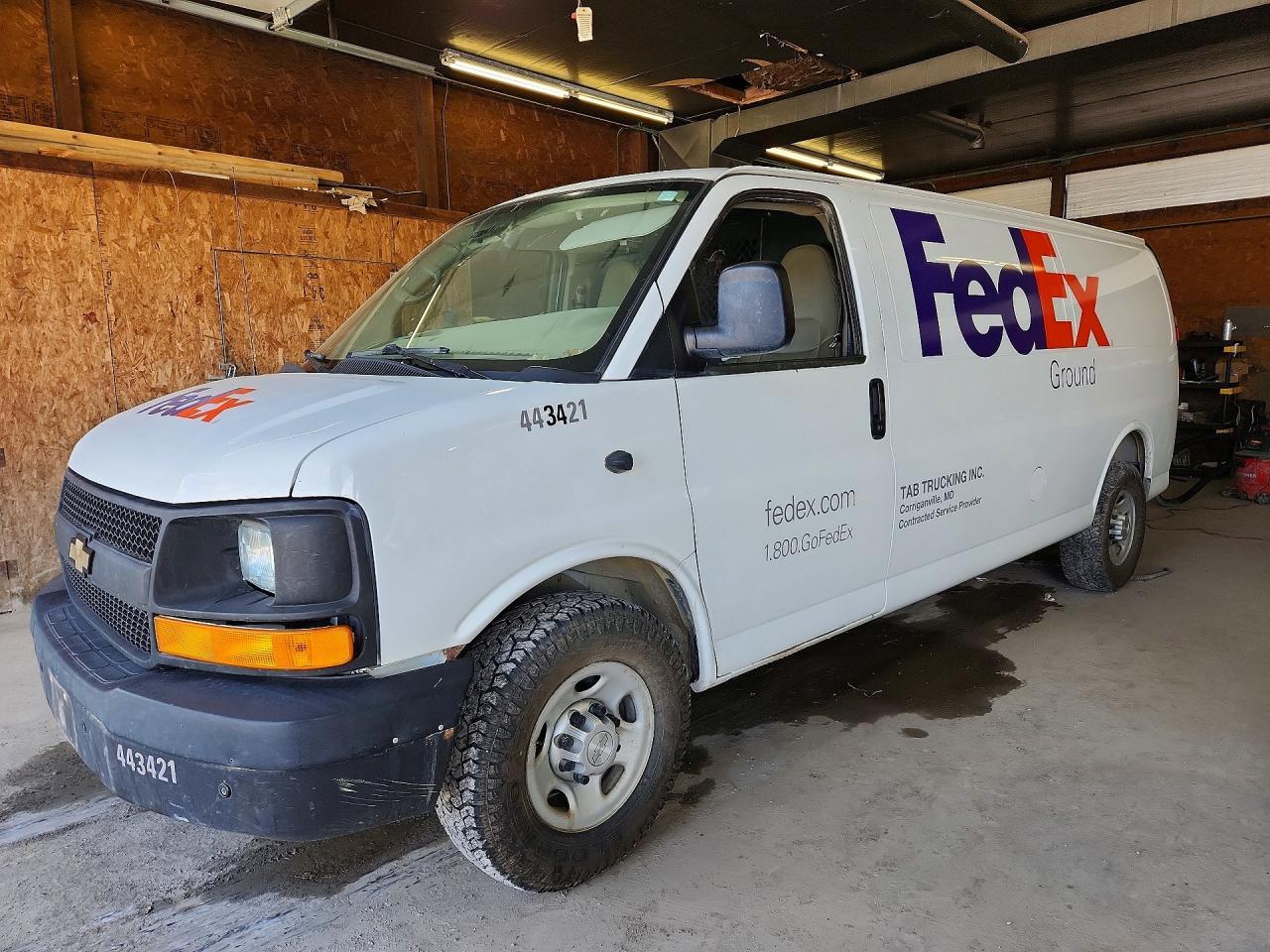 2015 Chevrolet Express G2500 - zdjęcie główne