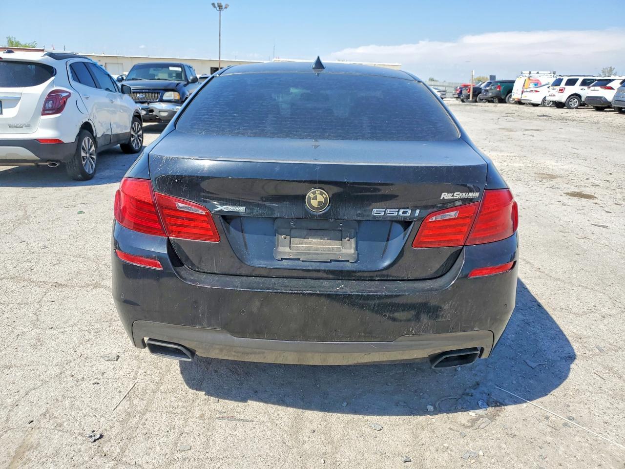2013 BMW 550 Xi - zdjęcie 6