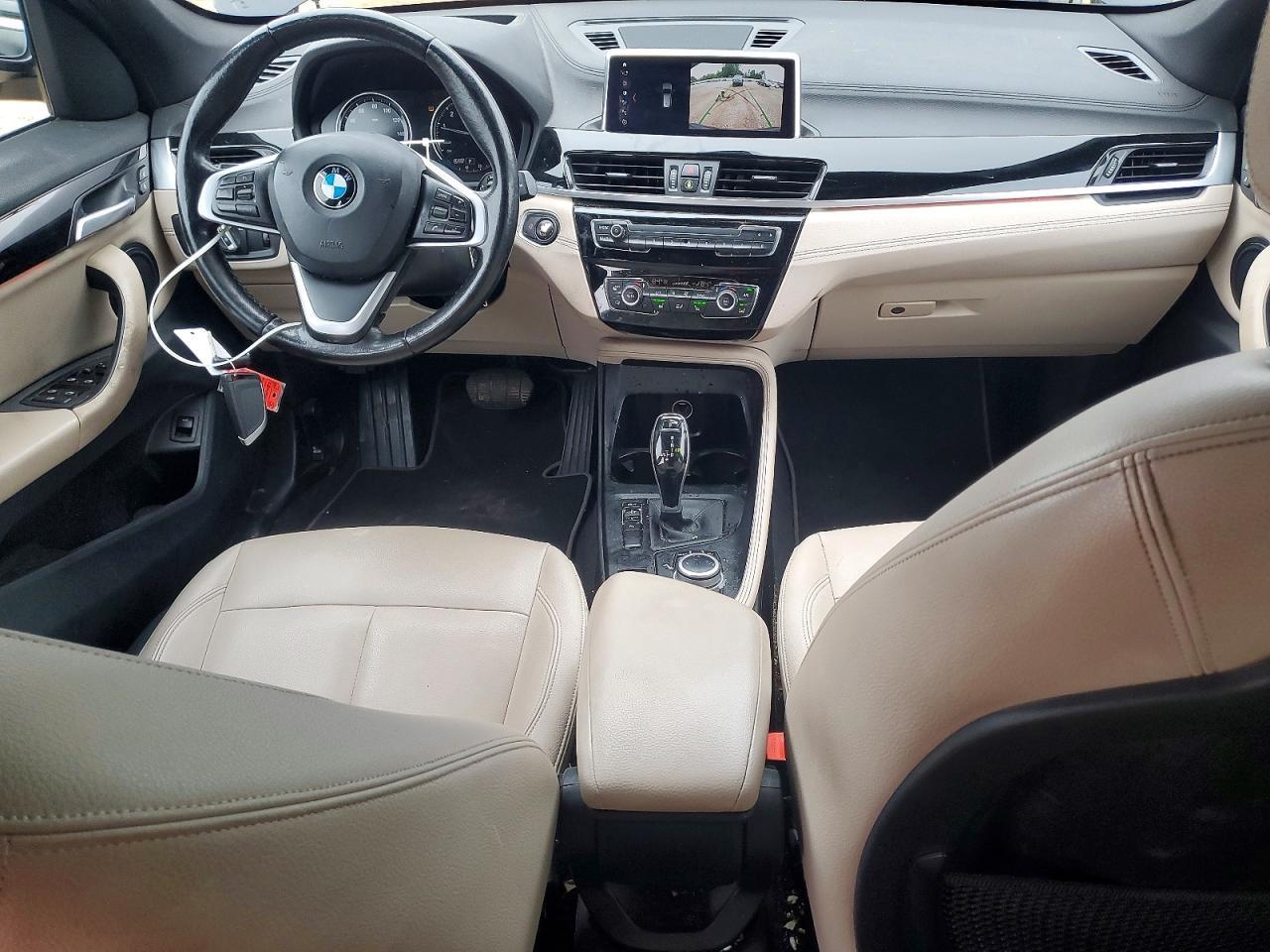 2021 BMW X1 Sdrive28I - zdjęcie 8