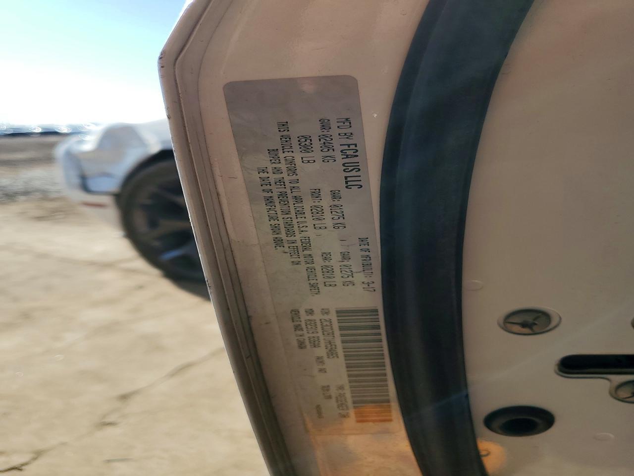 2017 Dodge Challenger R - zdjęcie 14