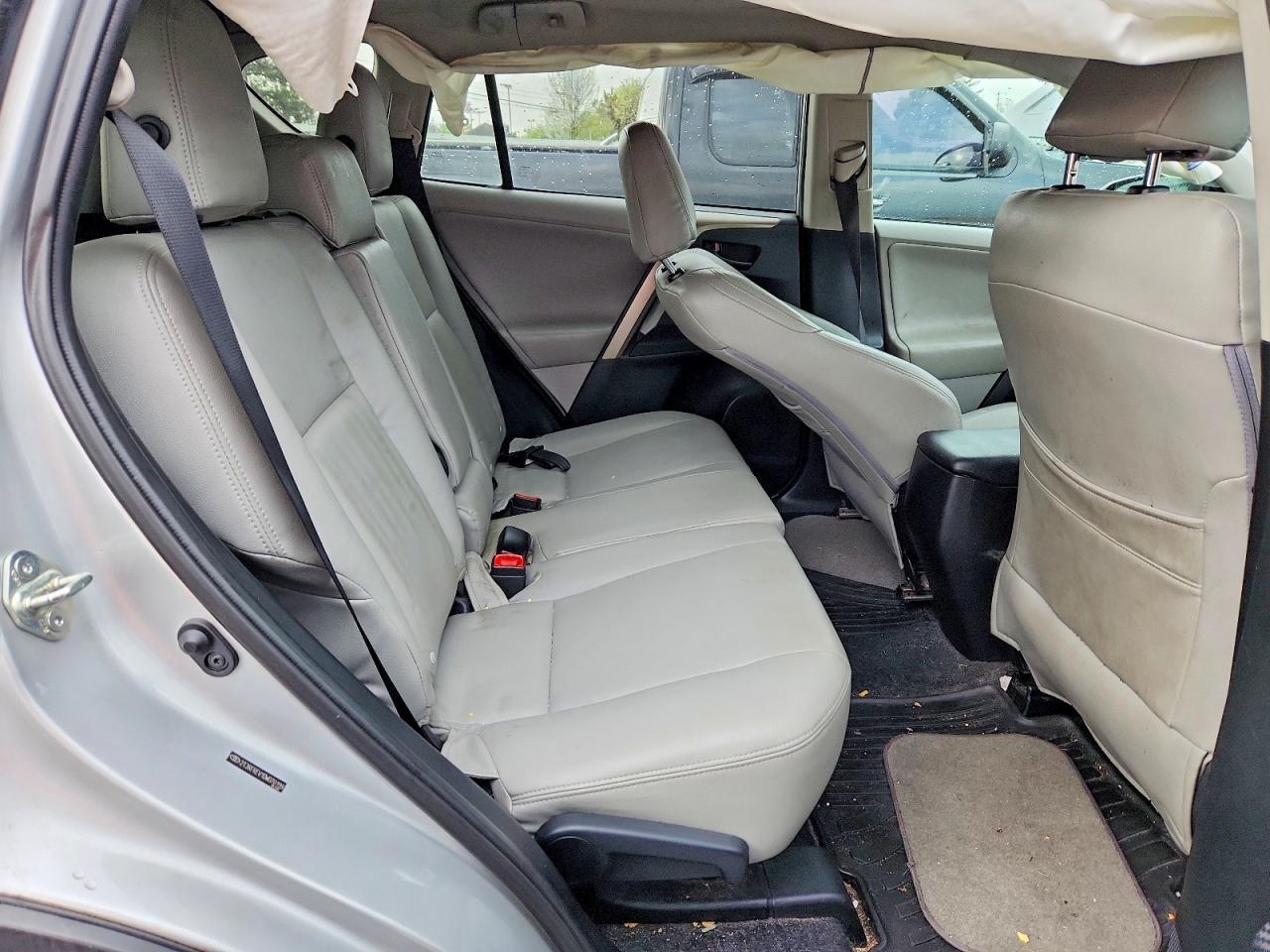 2013 Toyota Rav4 Xle - zdjęcie 11