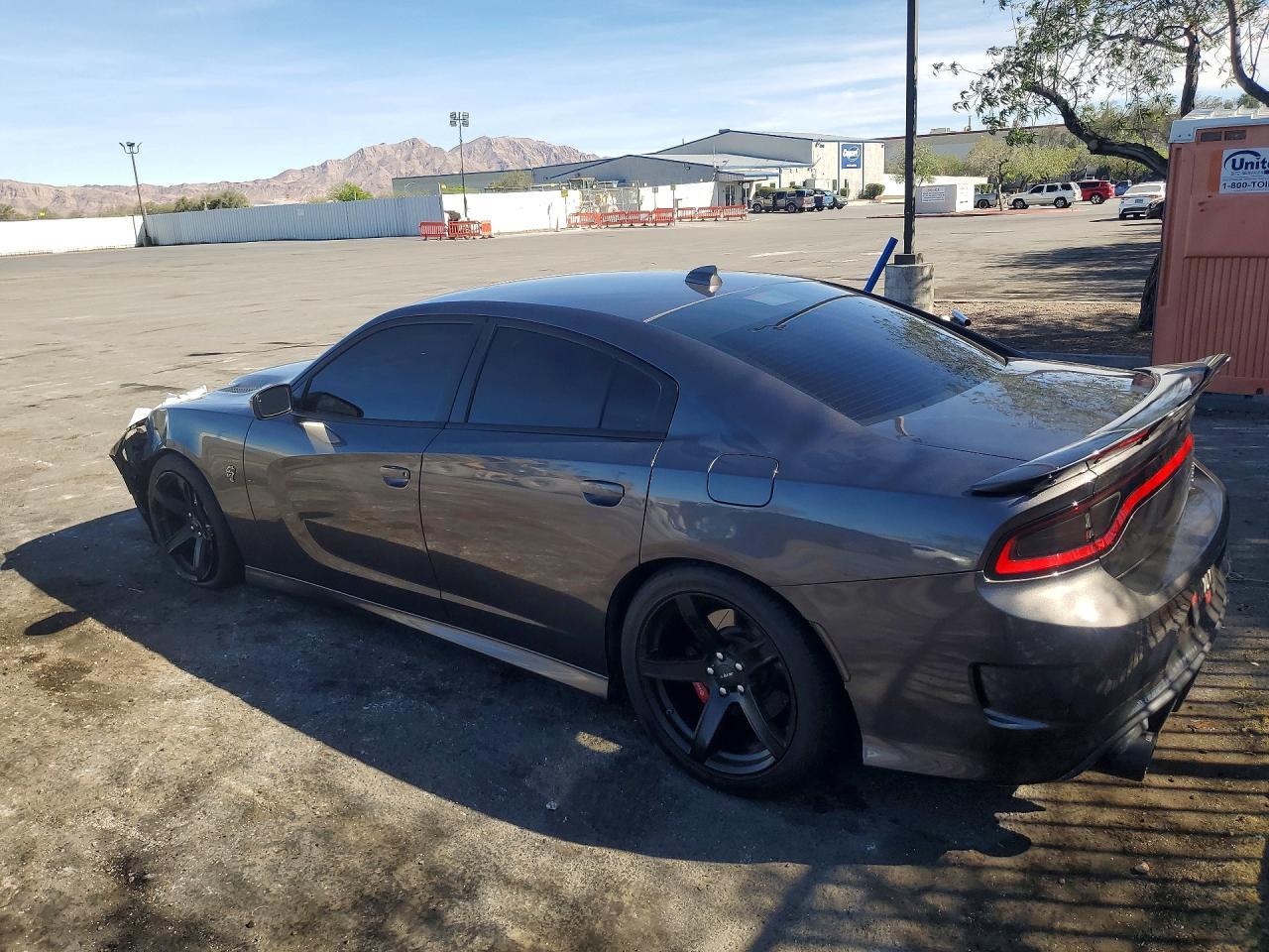 2016 Dodge Charger Srt Hellcat - zdjęcie 2