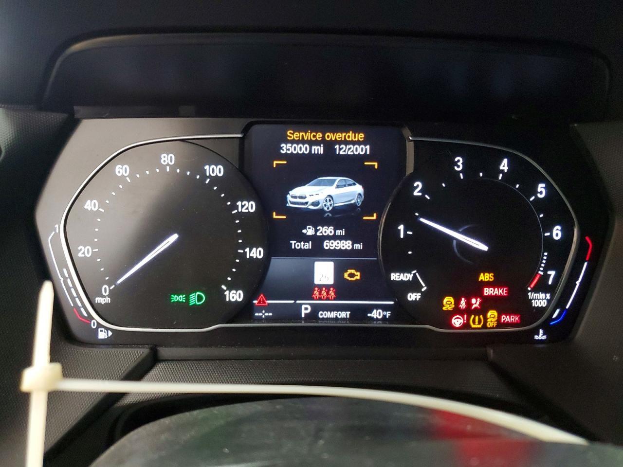 2020 BMW M235Xi - zdjęcie 9