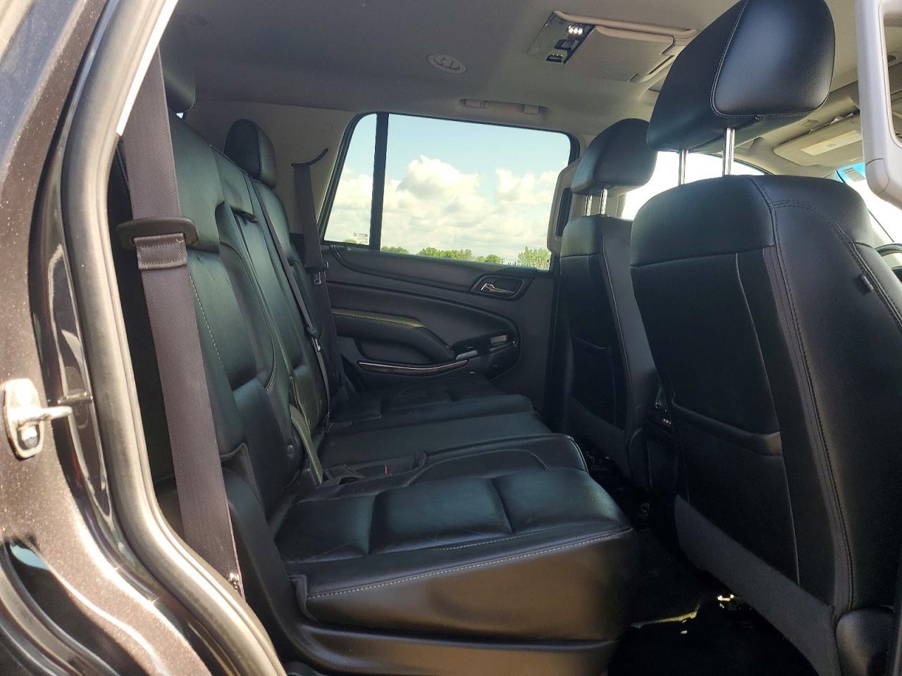 2016 Chevrolet Tahoe K1500 Lt - zdjęcie 11